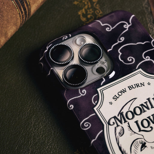Moonlit Lovers - iPhone 17 Case