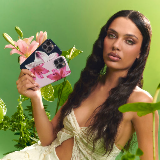 Fragile Beauty - iPhone 14 Pro Max Case